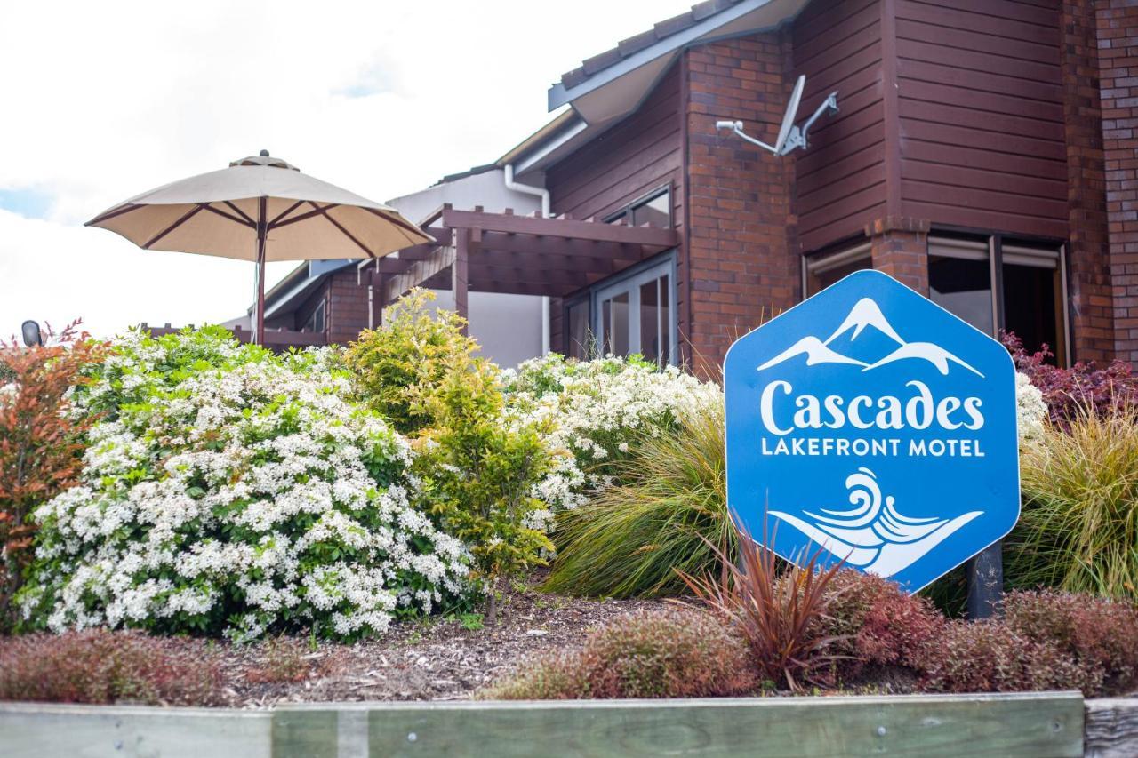 Cascades Lakefront Motel Таупо Екстериор снимка Cascades Lakefront Hotel